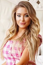 Daryna Kharkov 1655574