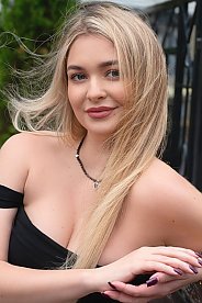 Irina Kyiv 1883994