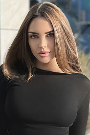 Karina Kyiv 1899957