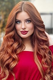 Anna Kyiv 1915331