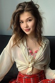 Alyona Kyiv 1918485