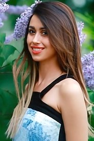Elina Yerevan 1921253