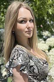 Yuliia Odesa 1927899