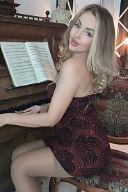 Olena Dnipro 1935055