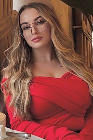 Nina Rivne 1938207