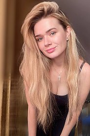 Marta Cherkasy 1945213