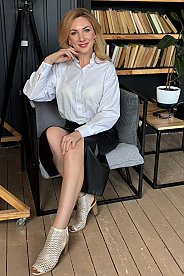 Evgeniia Kremenchug 1945489