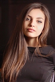 Violetta Nikolaev 334063