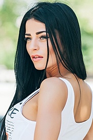 Aliona Nikolaev 334466