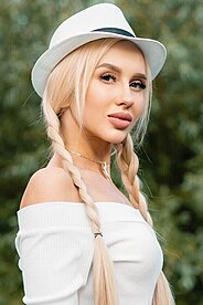 Polina, age:29. Odessa, Ukraine
