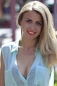 Anna Nikolayev 410336