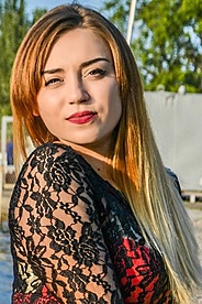 Yuliya Nikolaev 479306