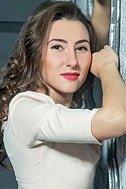 Alyona Kharkov 710391